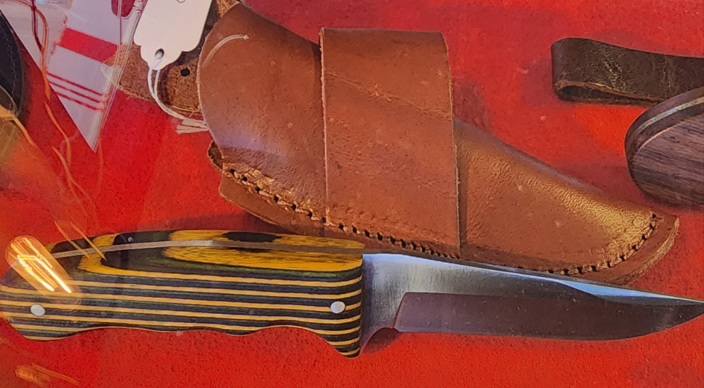 Knife (SS) Drop Point Colored Handle