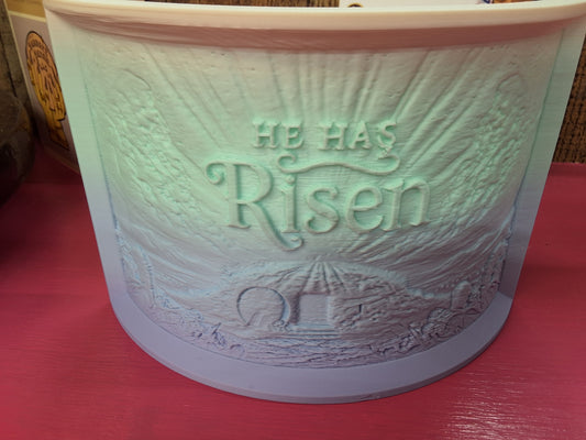 He Has Risen Candle Screen