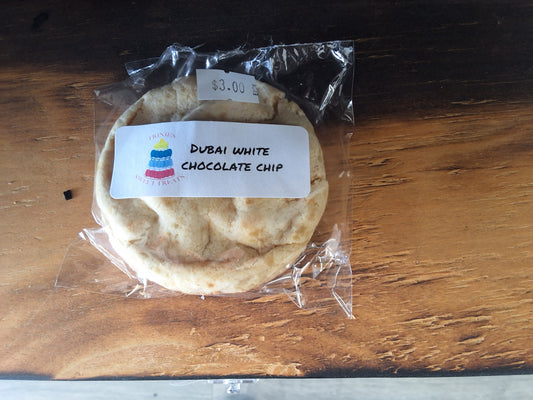 White Dubai cookie